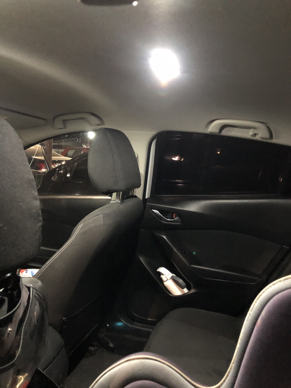 Замена освещения салона, номера, заднего хода! — Mazda 3 (3G) BM, 1,5 л ...