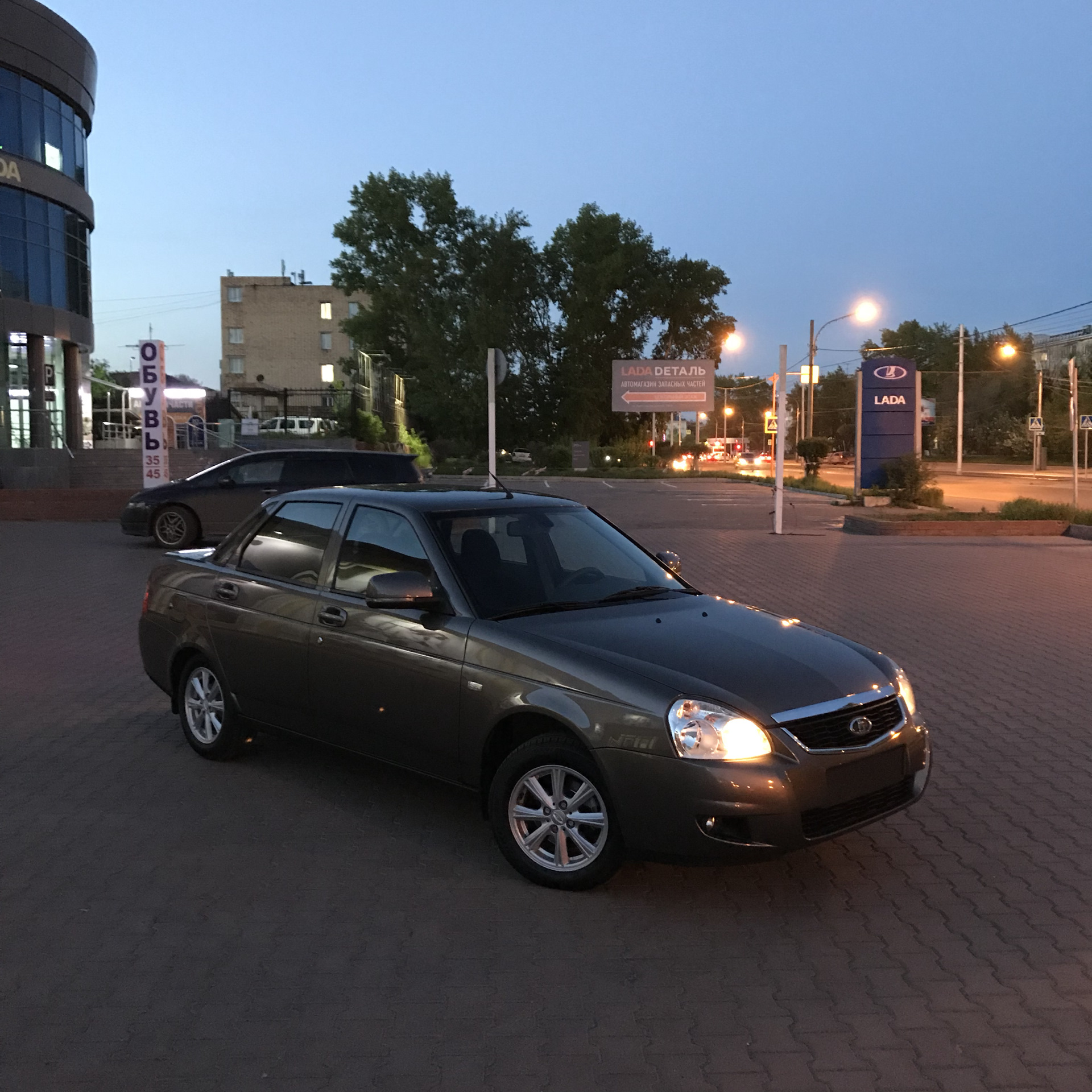 Lada Priora 2 Люкс