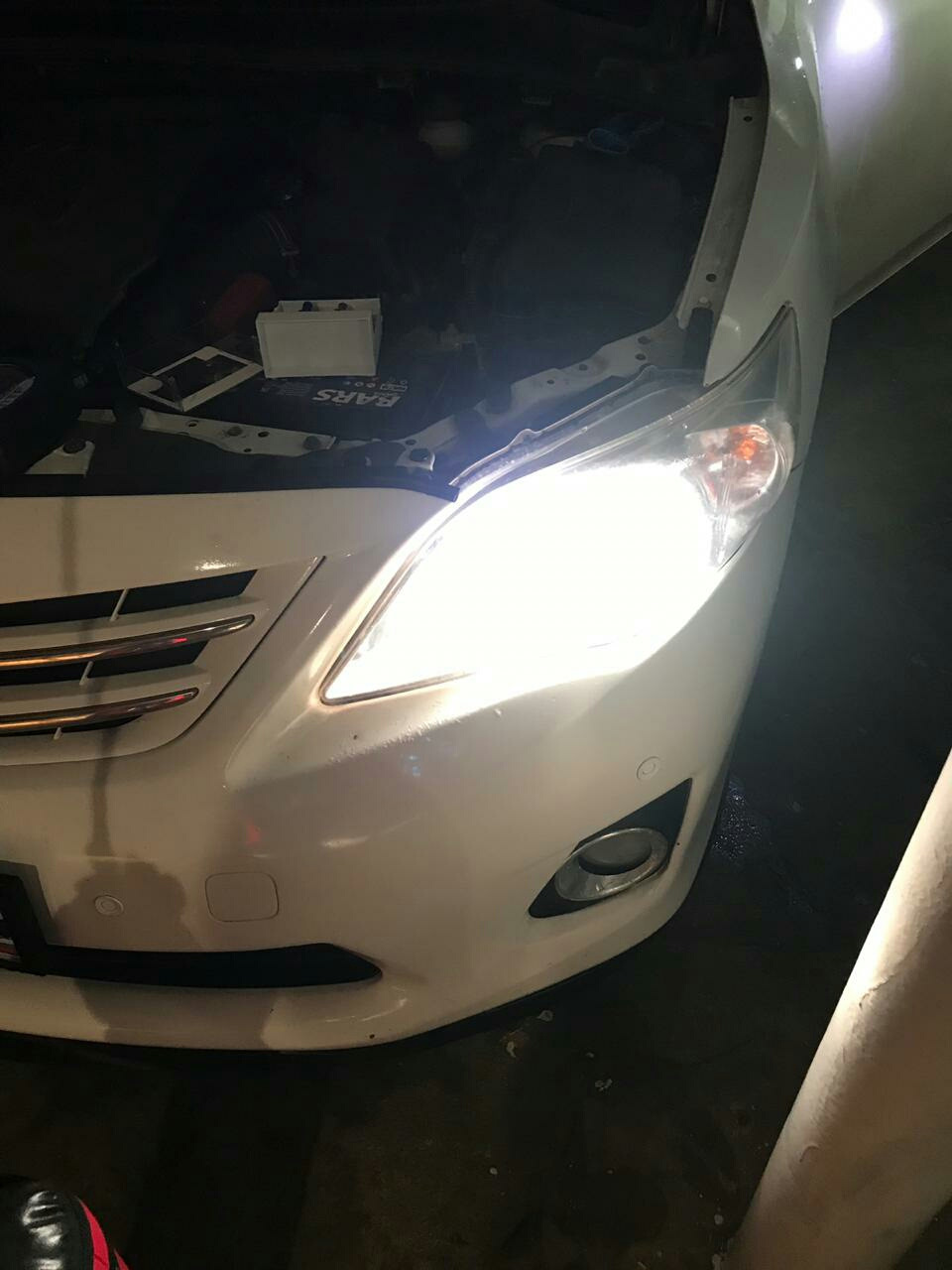 Лапмы в ближний свет и ПТФ. — Toyota Corolla (140/150), 1,6 л, 2011 ...