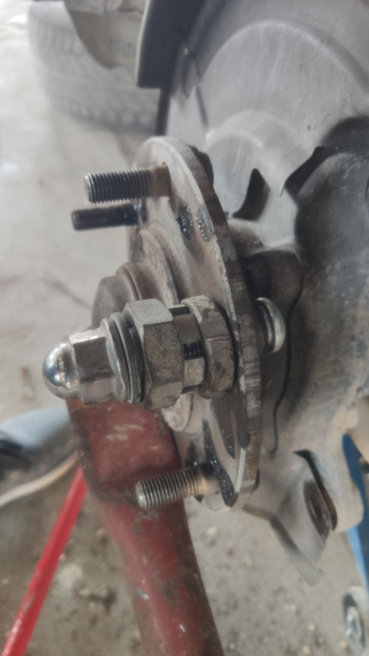 Сломалась шпилька — Mitsubishi Pajero (4G), 3,5 л, 2011 года | поломка ...