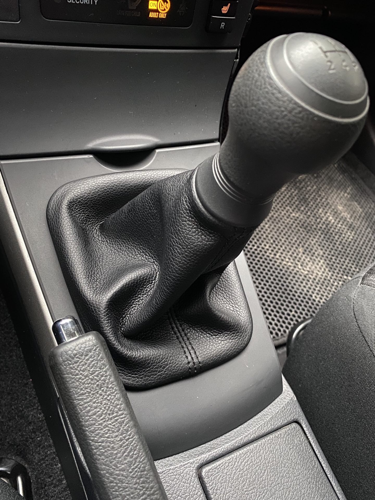 Кожух МКПП — Toyota Corolla (140/150), 1,6 л, 2008 года | аксессуары ...