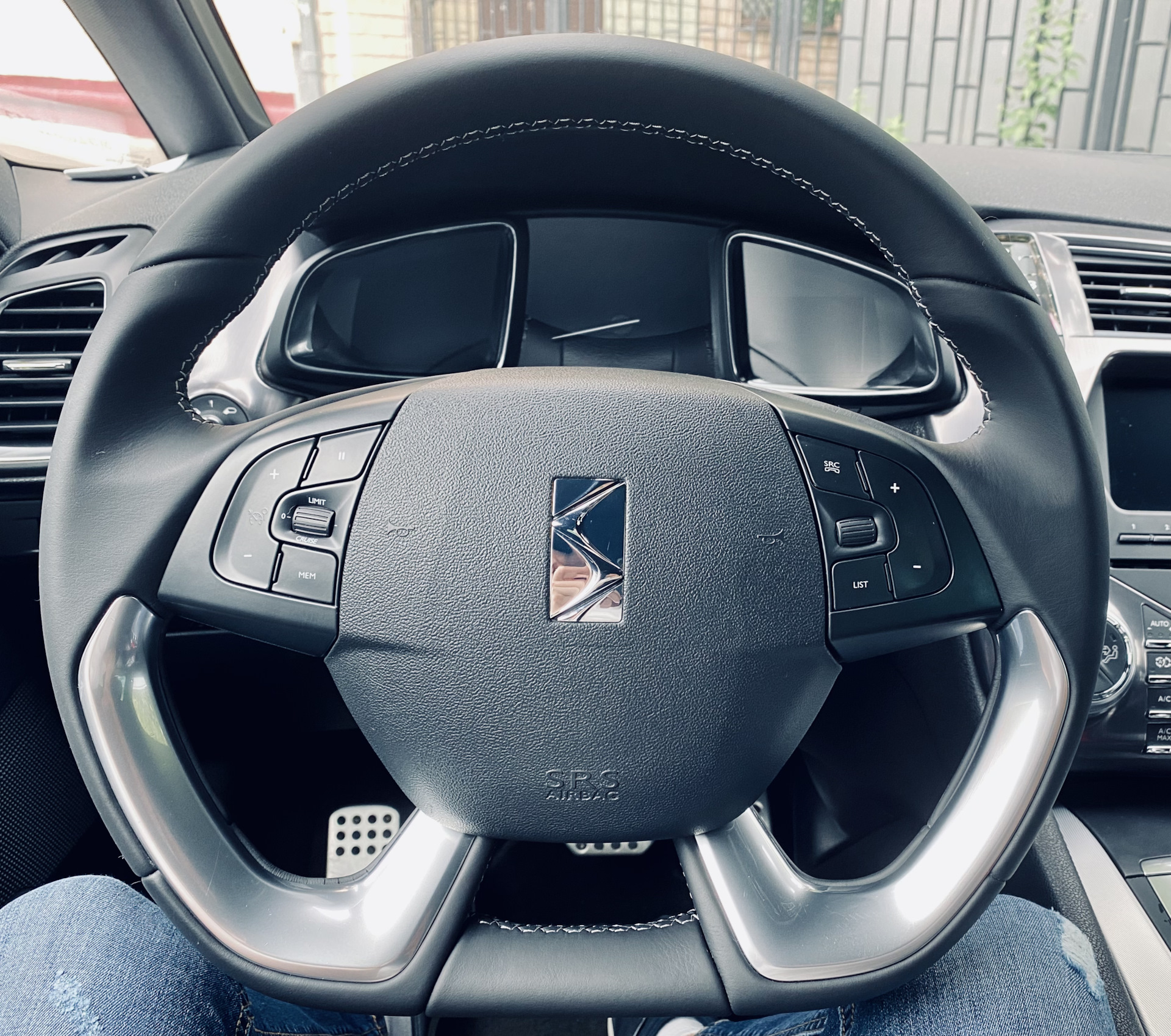Обновление руля — Citroen DS5, 4 л, 2018 года | другое | DRIVE2