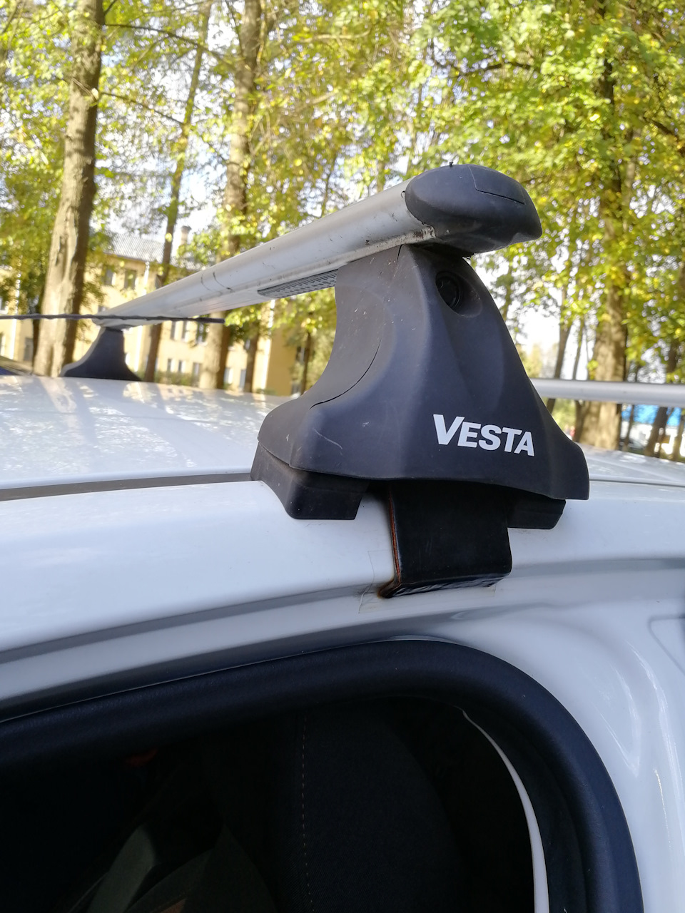 Ржа на крепления поперечин — Lada Vesta (1G), 1,6 л, 2017 года ...