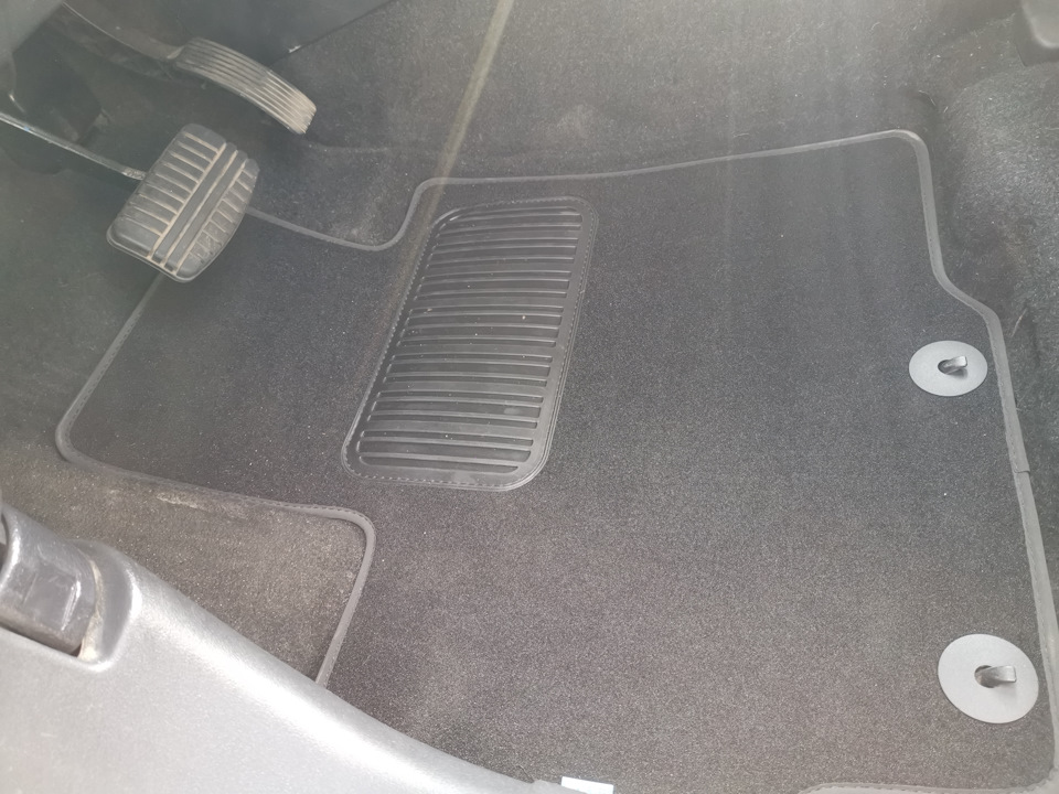 Photo from the logbook Mitsubishi Outlander (3G)