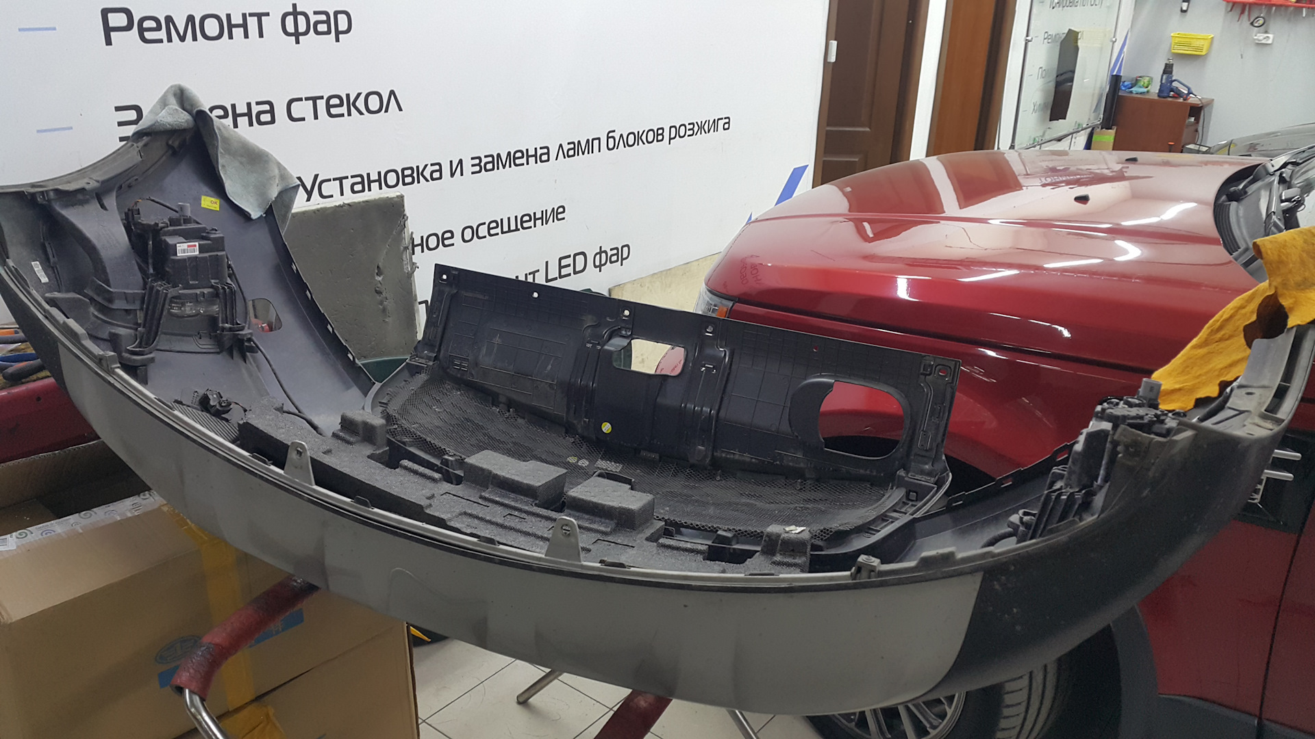 Как снять бампер соренто прайм LED фары Соренто прайм 18 год. Запотевание и трещины - KIA Sorento (3G), 2,2 л, 