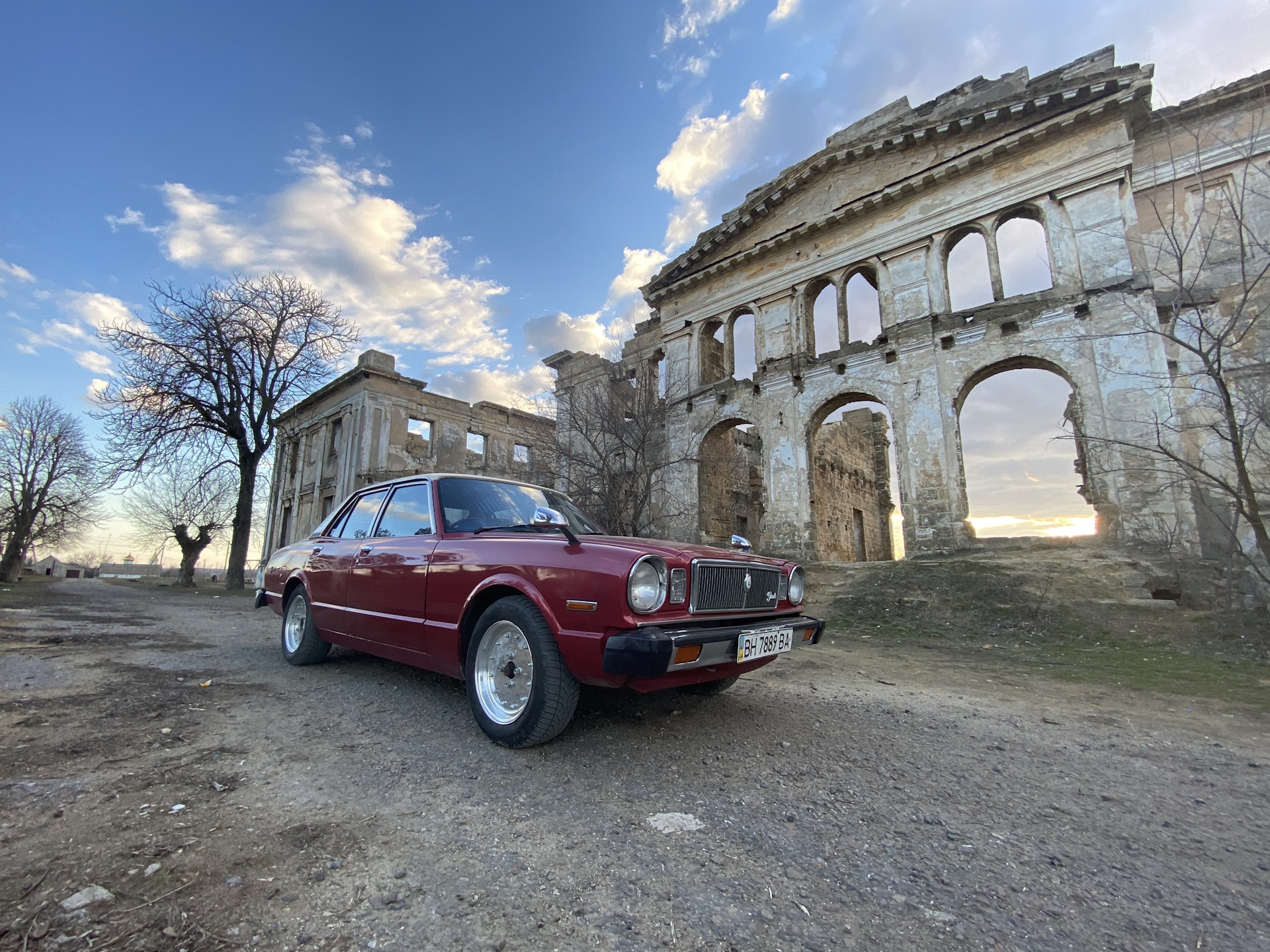 Поездка в усадьбу Дубецких-Панкеевых — Toyota Mark II (30/40), 4,3 л, 1979  года | путешествие | DRIVE2