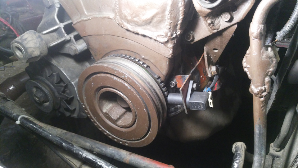 Январь 5.1 на Ауди 200 турбо (5 цилиндров), Вольво 940 турбо, Сиерра 2. ...