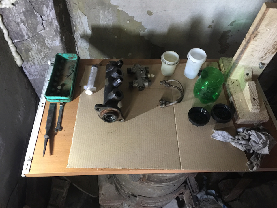 Тормозная системе загадка от УАЗа ГТЦ — УАЗ 31512, 2,4 л, 1985 года ...