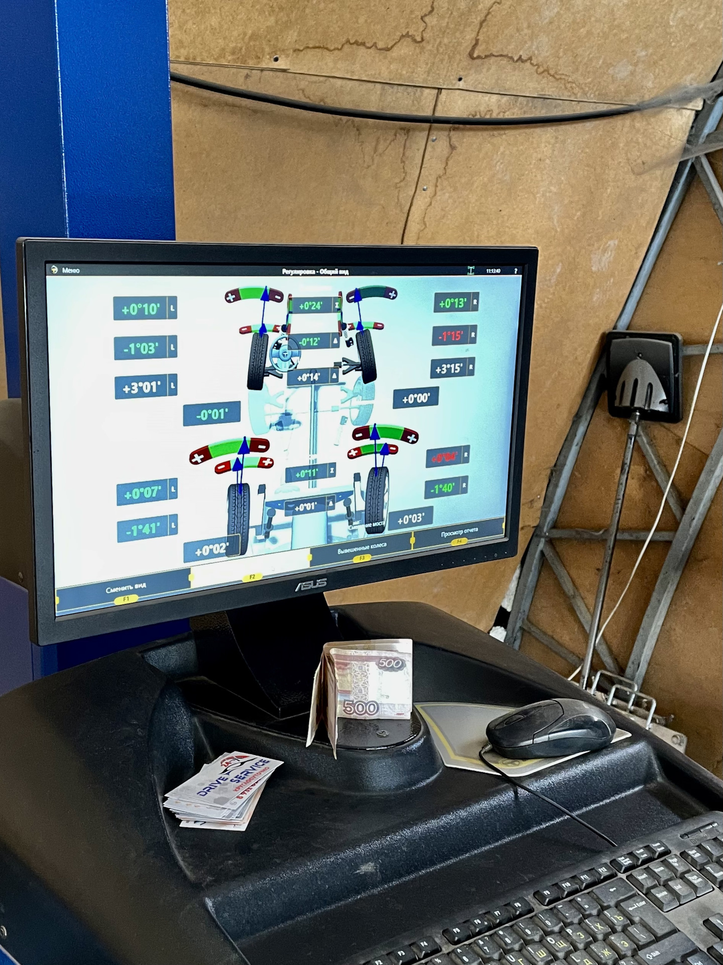 Замена шаровой опоры — Audi A4 (B8), 1,8 л, 2012 года | поломка | DRIVE2