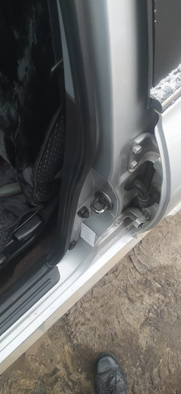 Регулировка дверных замков — Hyundai Sonata IV (EF), 2 л, 2004 года ...