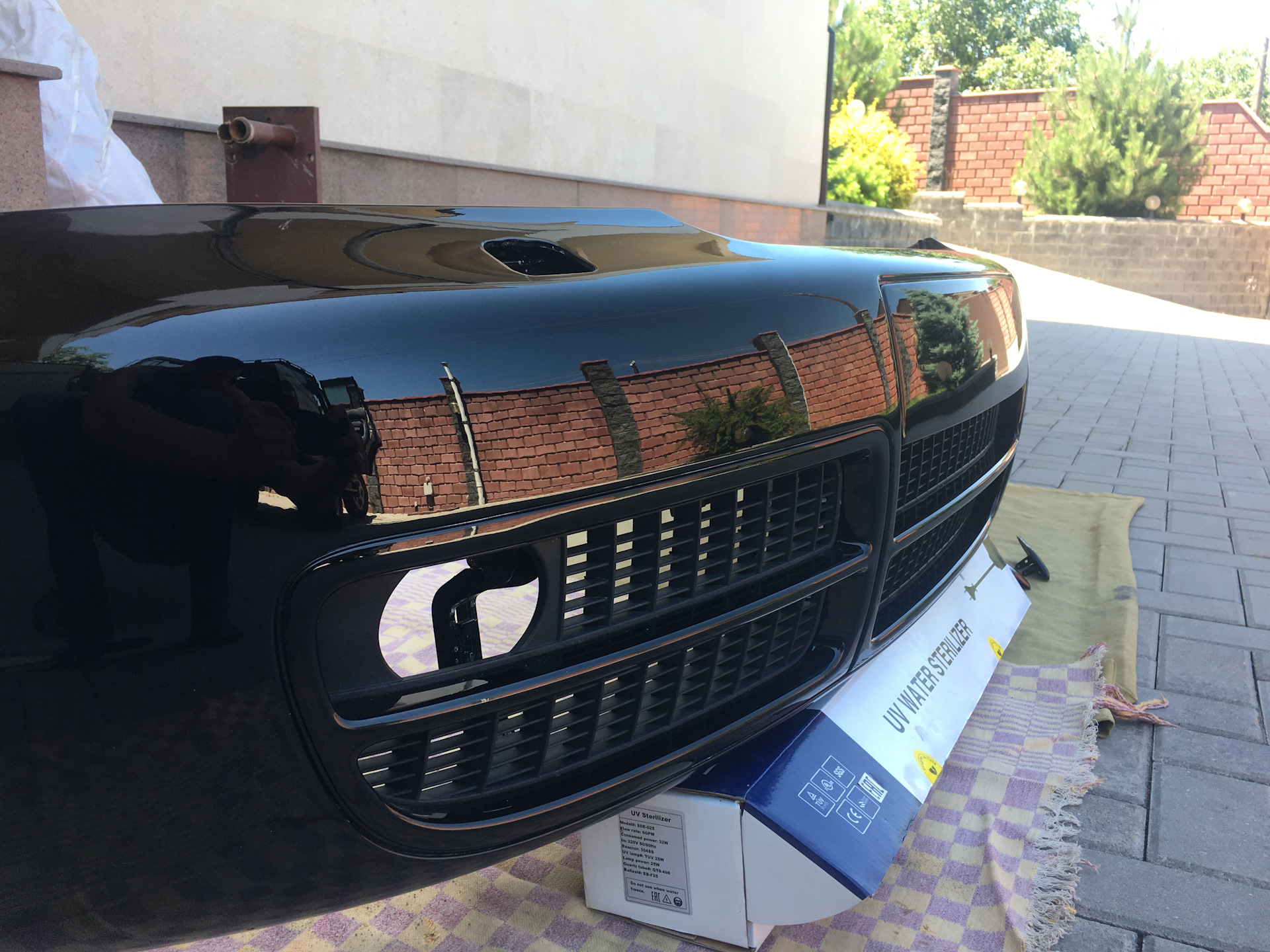 покрасить бампер в цвет. покраска бампера в цвет кузова.