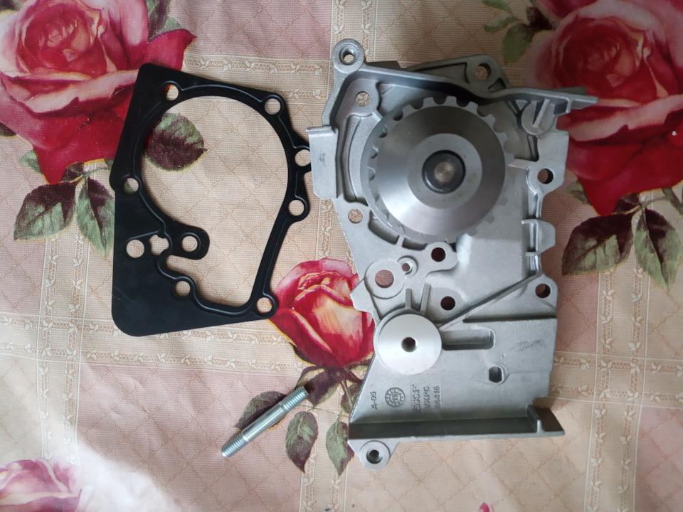 Большое ТО. Часть 1 — Renault Logan (1G), 1,6 л, 2011 года | плановое ...