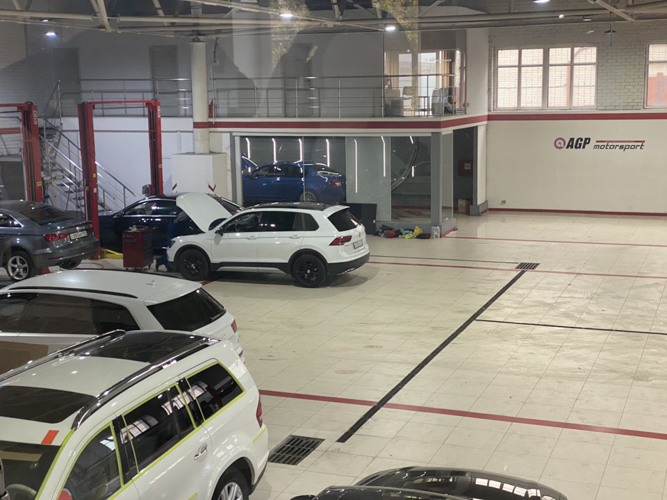 Замена свечей на холодные NGK — Volkswagen Tiguan (2G)