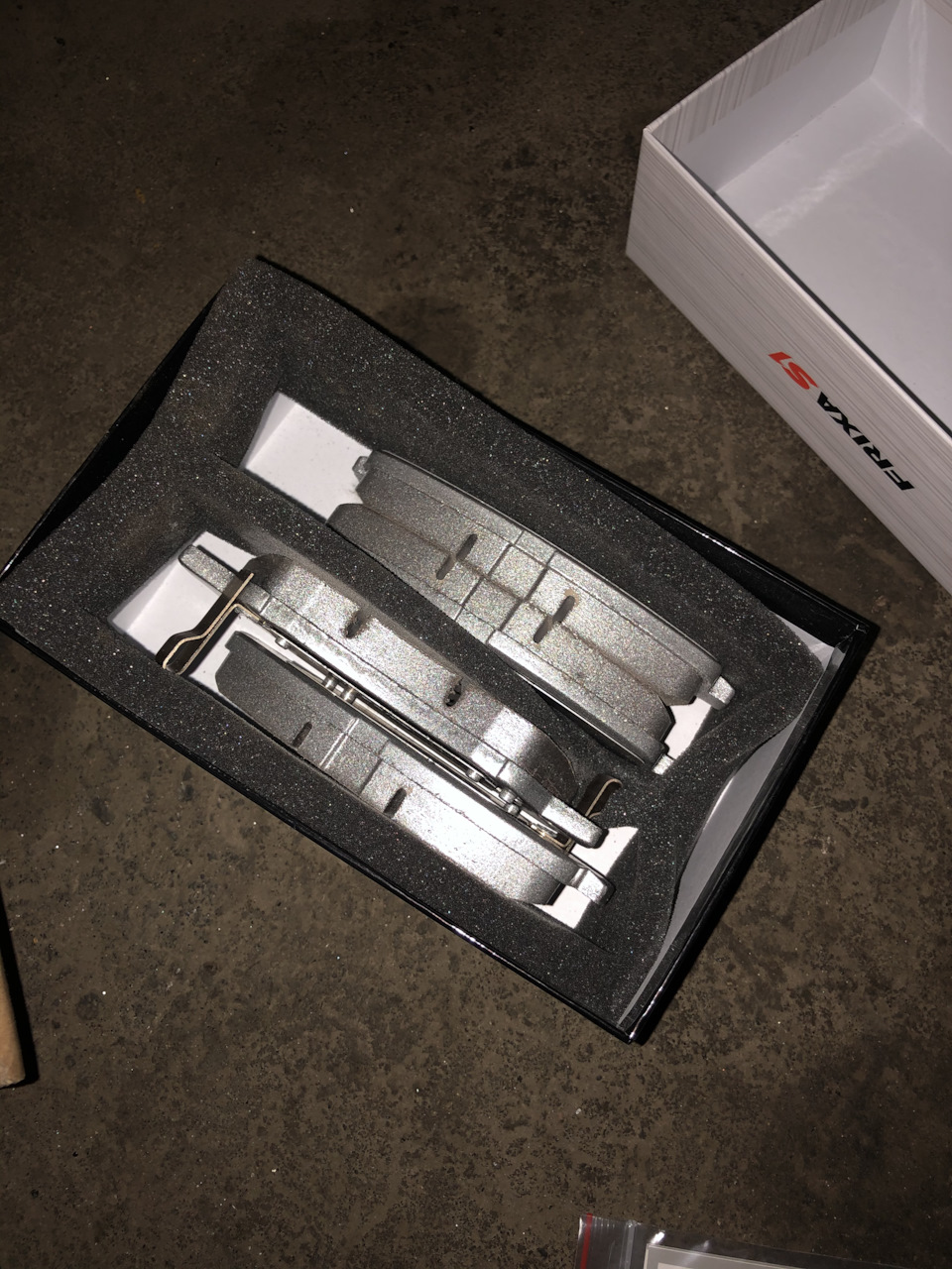 Тормозные диски и колодки киа Рио 4 — KIA Rio (4G), 1,6 л, 2020 года ...