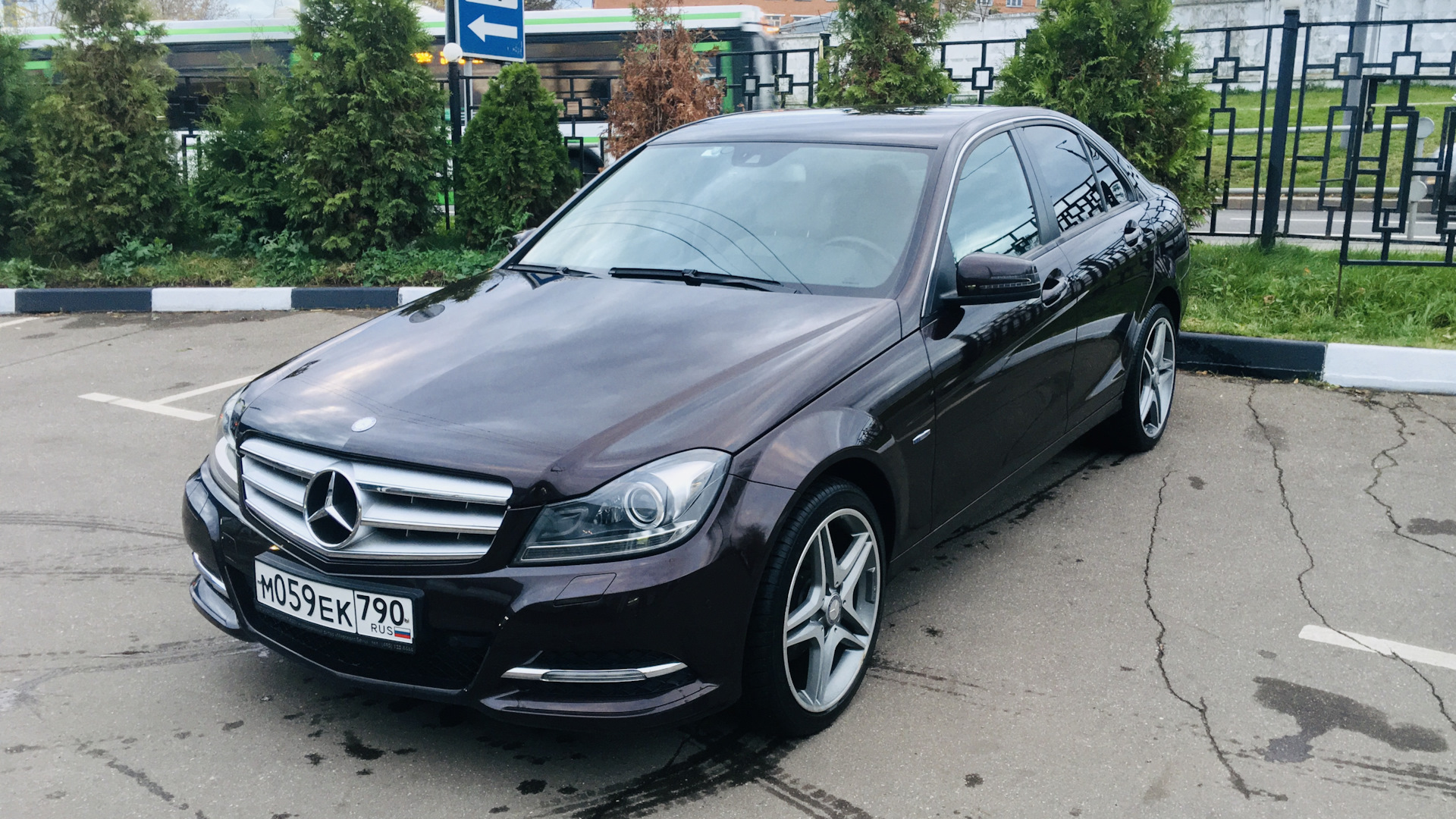 Mercedes-Benz C-class (W204) 1.8 бензиновый 2012 | С200 на DRIVE2