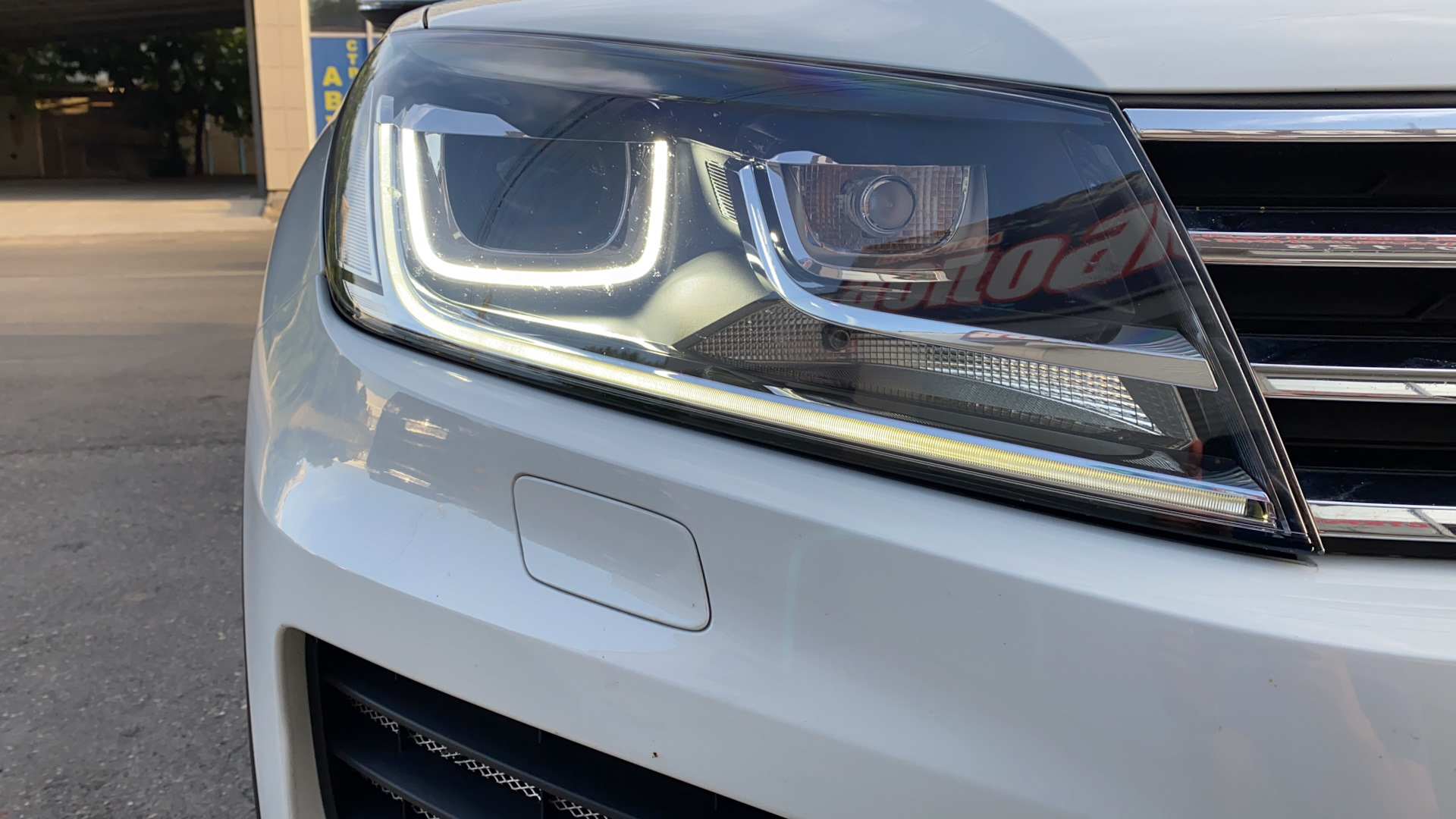 Перегорела ресничка фары audi a3 8v. Реснички на фары kia sportage 3. Газель нн не горит ресничка на фаре. Afhs cfynf at 2. Не горит ресничка.