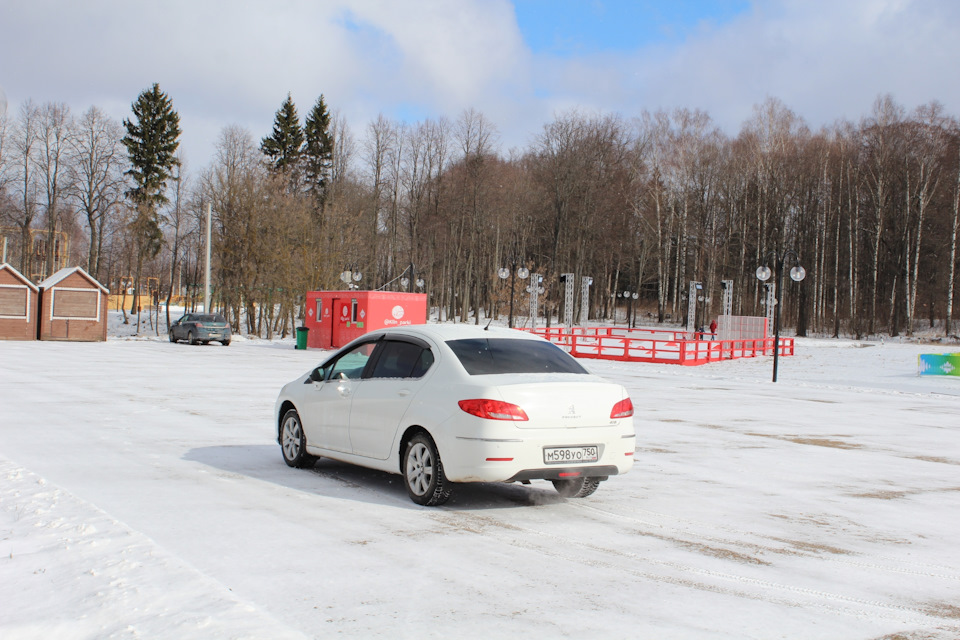 Китай ч. 6 "Кармашек" — Hyundai Solaris, 1,4 л, 2015 года | аксессуары ...