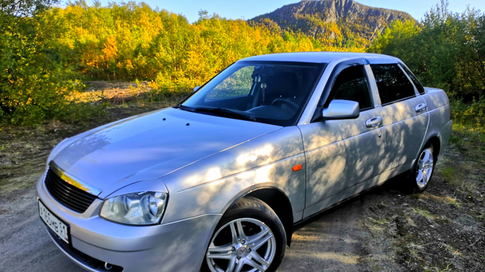 Не открывается багажник ни с пульта на ключе ни с кнопки в салоне ...