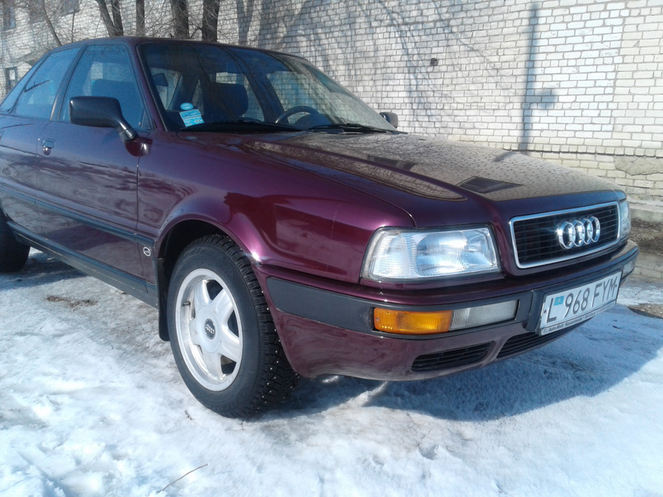 Замена передних амортизаторов. — Audi 80 (B4), 2 л, 1994 года ...