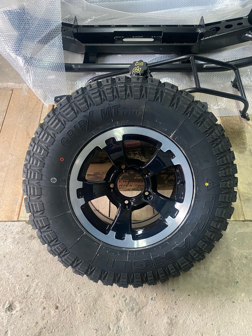 30 9 5 15 Lada 4x4 3D 1 7 2023 30-9-5-15-lada-4x4-3d-1-7-2023