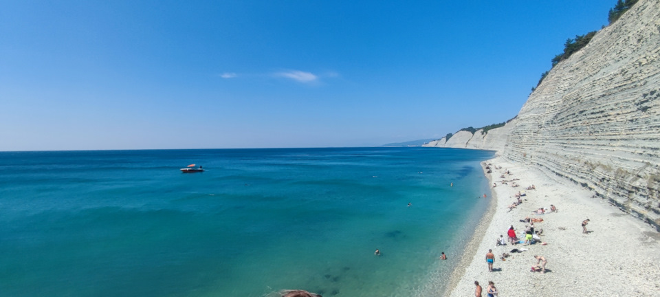 Пляж Сосновка — Lada Vesta SW Cross (1G)