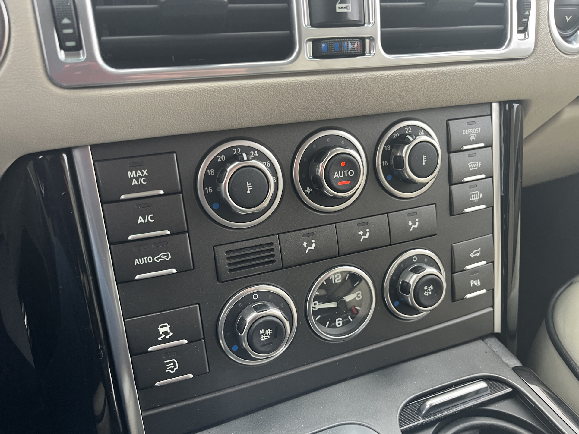 Дурит Климат-контроль — Land Rover Range Rover (3G), 5 л, 2009 года ...
