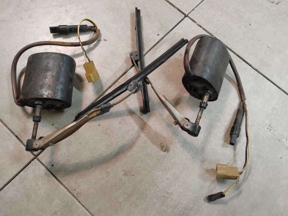 Стеклоочиститель фар с моторчиком СССР. Б/у | 3 000 ₽ в городе Липецк ...