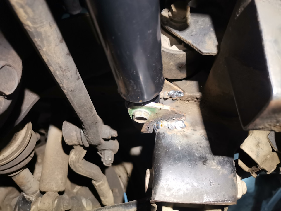 Рулевой Демпфер. Это божественно — Mitsubishi Pajero (2G), 2,8 л, 1996 ...