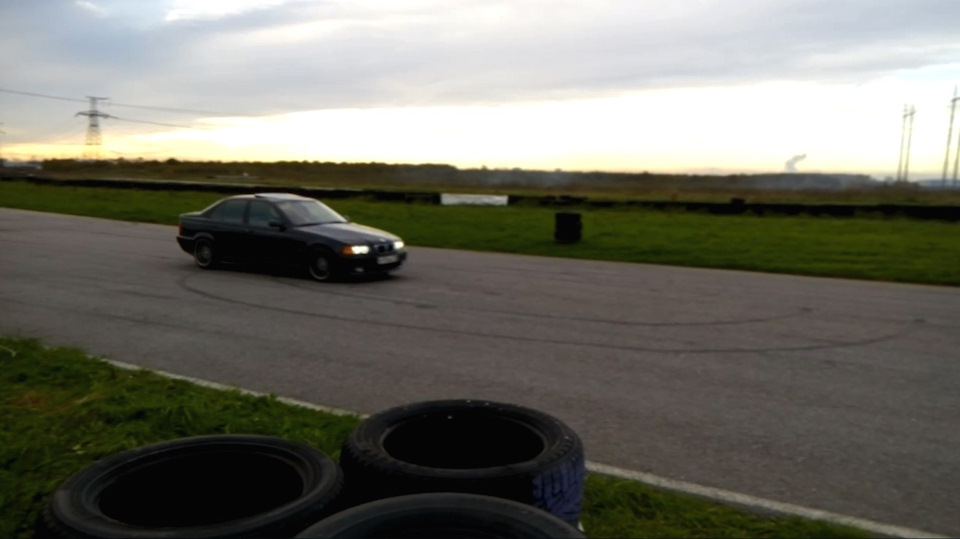 Фото в бортжурнале BMW 3 series (E36)