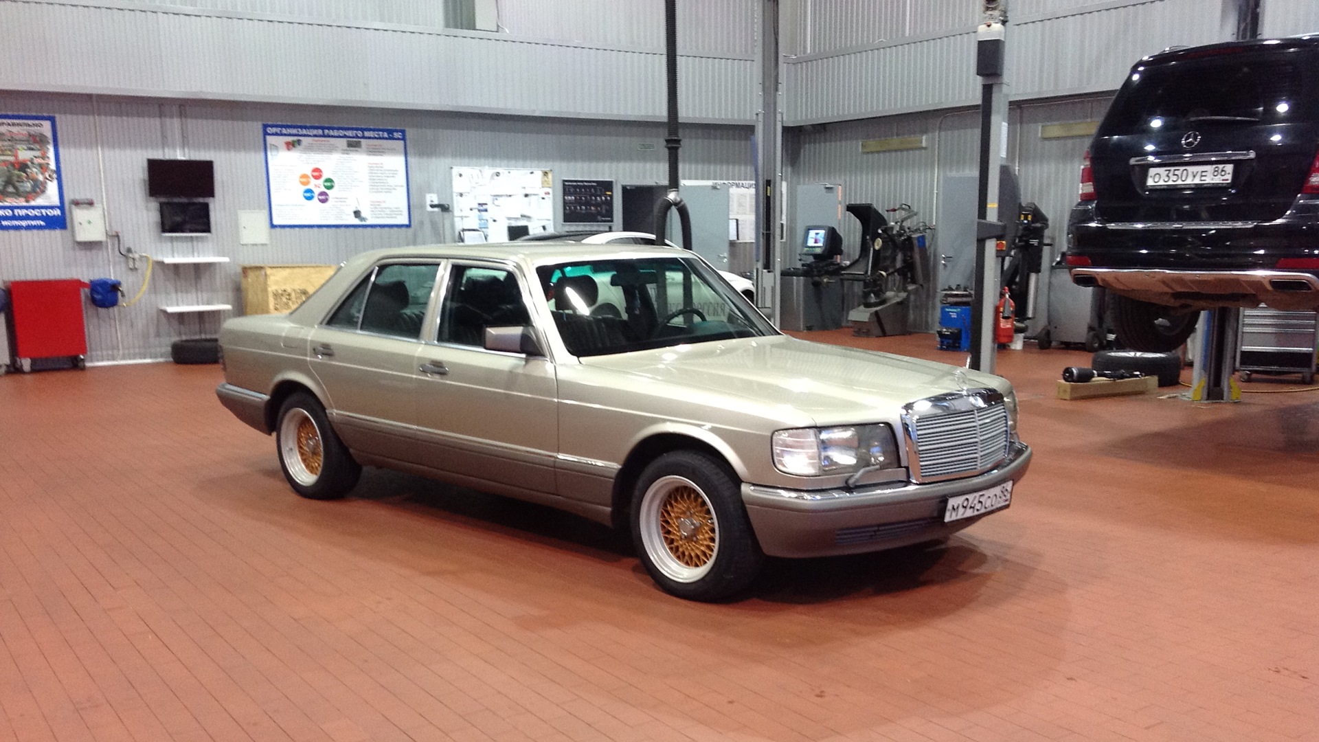 Mercedes-Benz S-Class (W126) 3.0 бензиновый 1985 | 300SE на DRIVE2