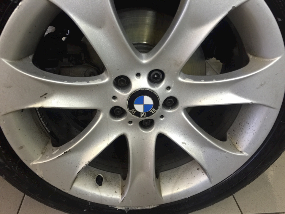 Химчистка дисков — BMW X5 (E53), 4,4 л, 2005 года | мойка | DRIVE2