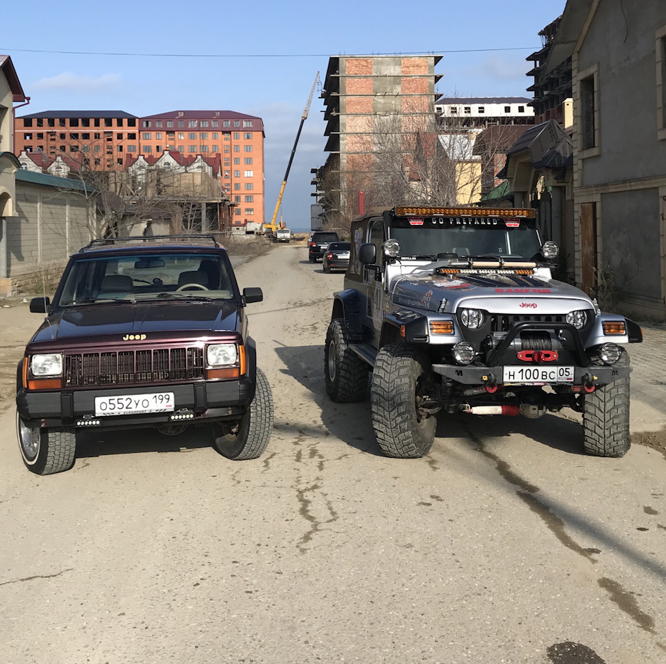 Открытие сезона, полеты на параплане — Jeep Cherokee (XJ), 4 л, 1991 года |  просто так | DRIVE2