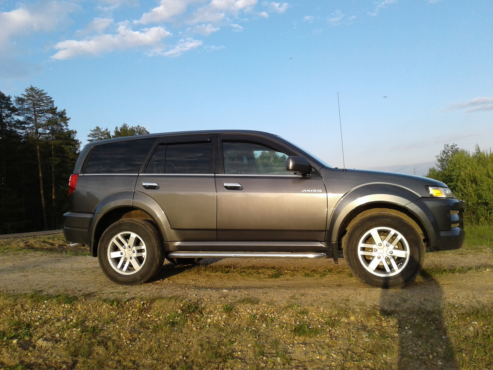 Isuzu Axiom, 3.5 л., полный привод, 2001 г.,