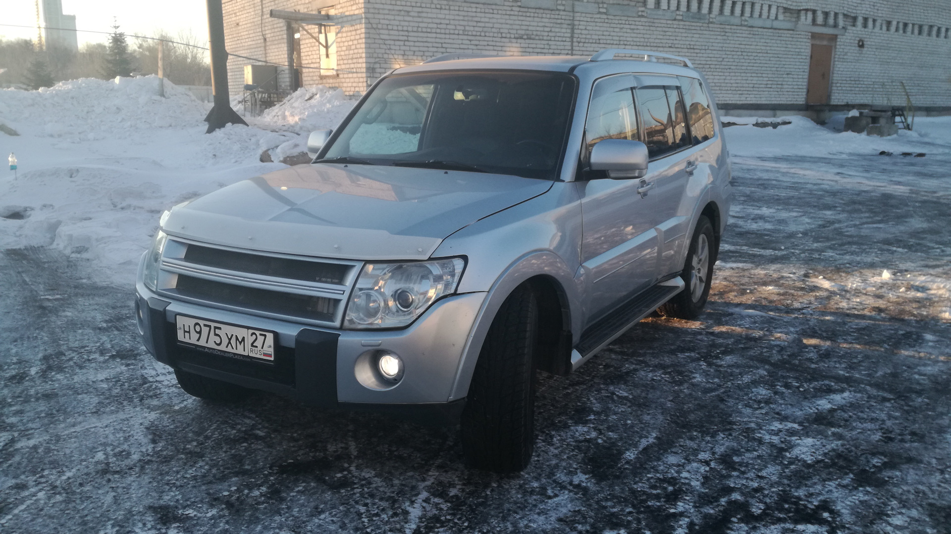 Паджеро 3 3.2 дизель купить. Pajero 4 араб 3.2 дизель.