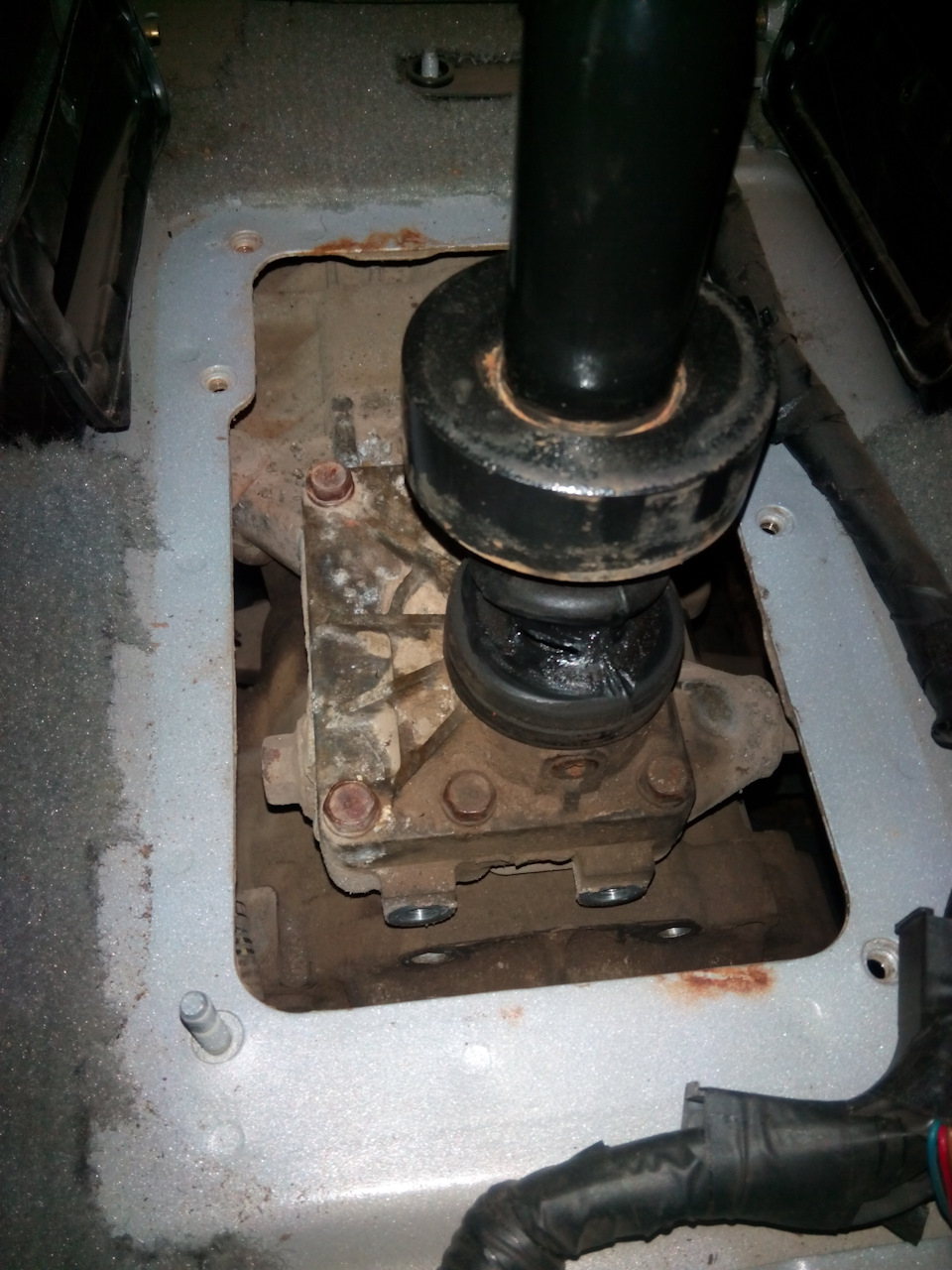 Снятие раздатки. — KIA Sorento (1G), 2,4 л, 2006 года | плановое ТО ...