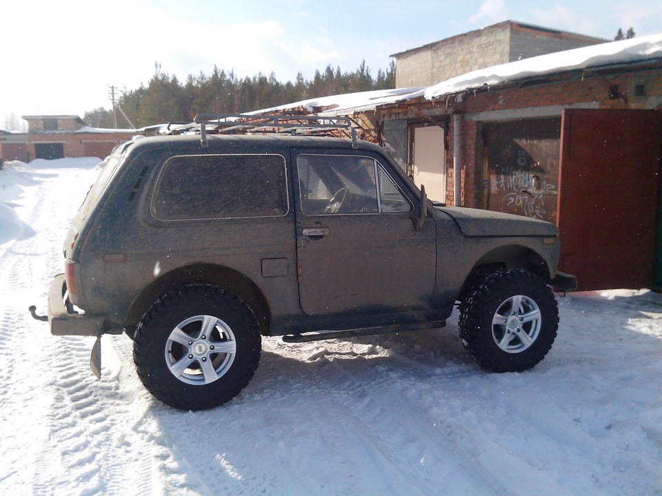 kumho road venture 30/9.5/15 — Lada 4x4 3D, 1,6 л, 1989 года | шины ...