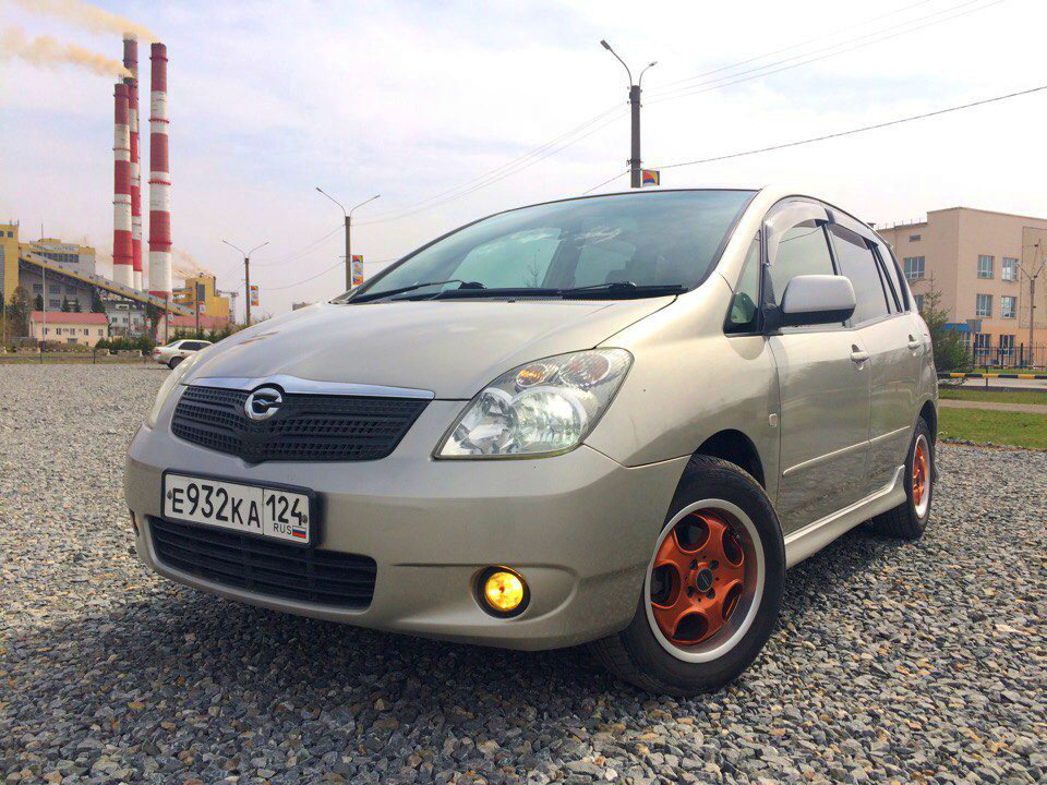 Toyota corolla spacio