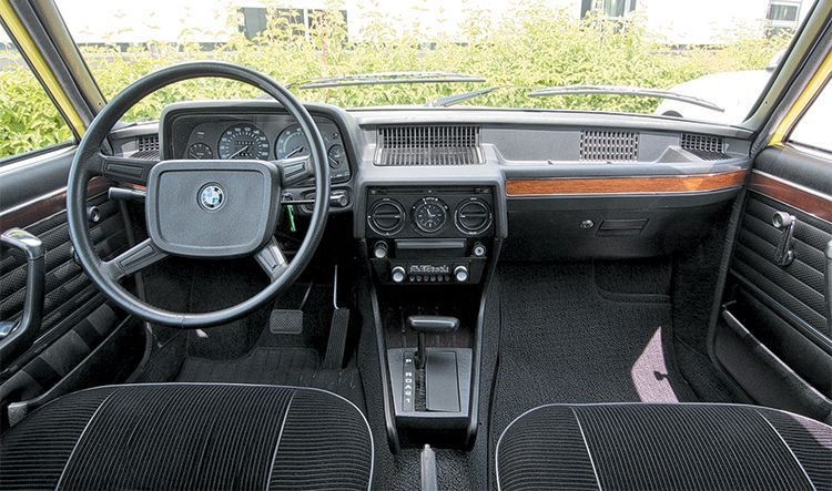 История - BMW 5 series (E12), 2 л, 1974 года фотография DRIVE2