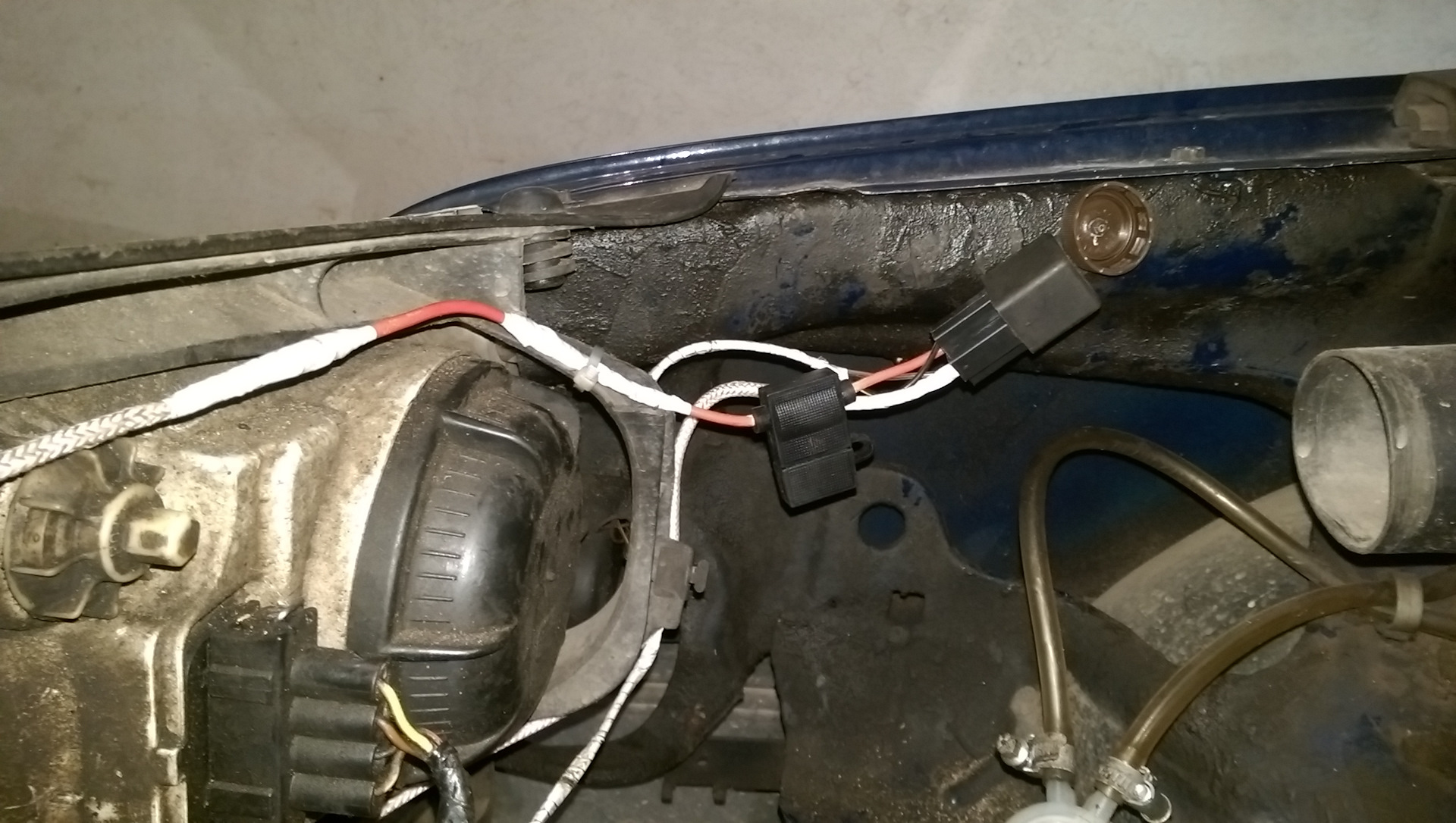 Установка мощного звукового сигнала Д302, Д303 — Volkswagen Golf Mk3, 1 ...