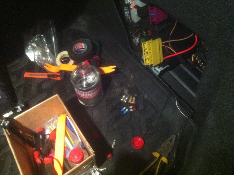 Установка камеры заднего хода — Часть 2 — Mercedes-Benz C-Class (W204 ...