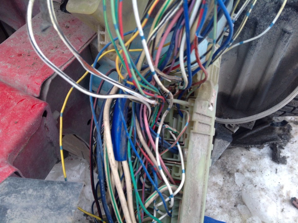 Сгорела проводка — Toyota Cynos (52), 1,3 л, 1998 года | поломка | DRIVE2