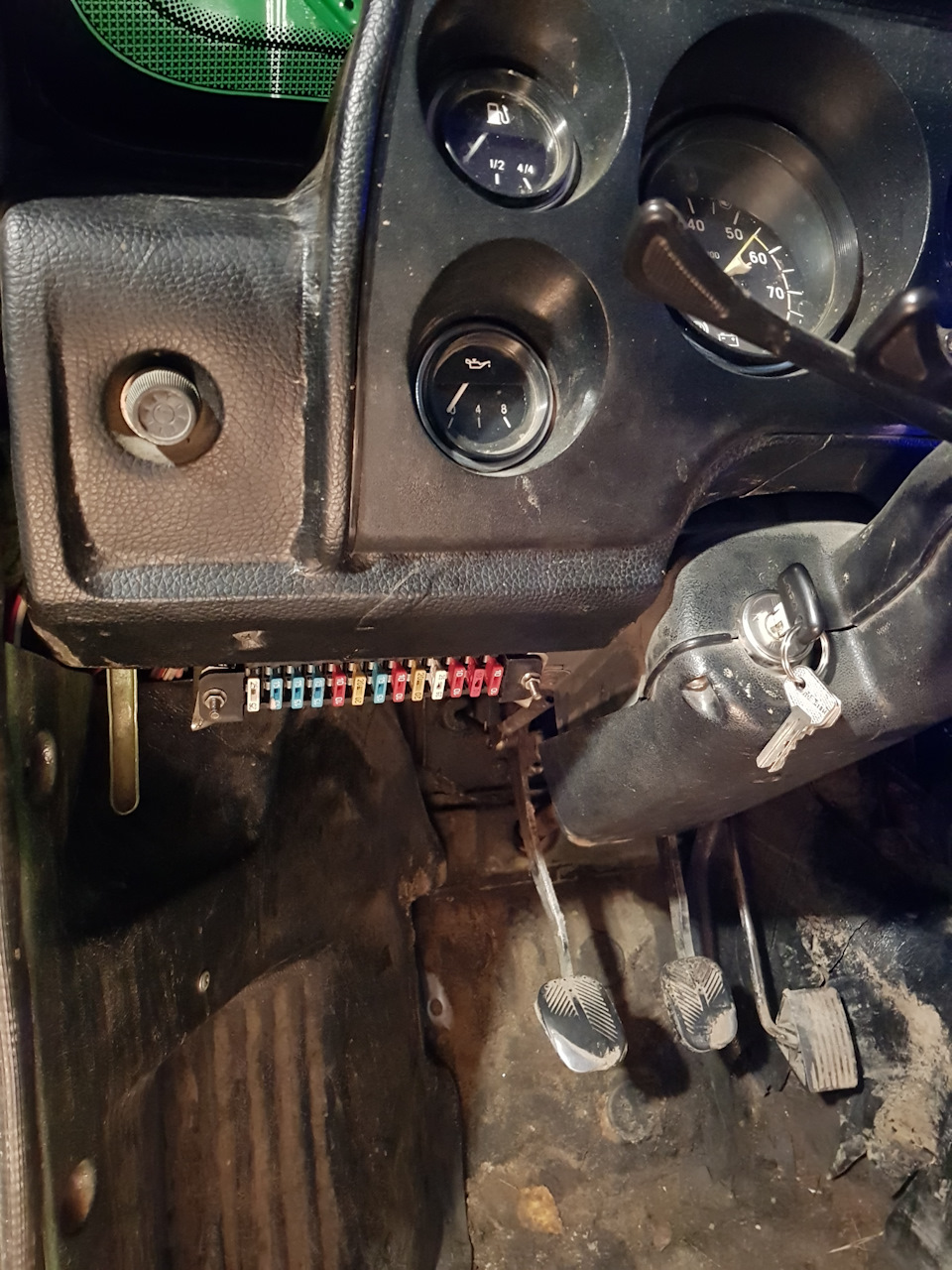 Евро блок предохранителей в ниву вместо штатного — Lada 4x4 3D, 1,6 л ...