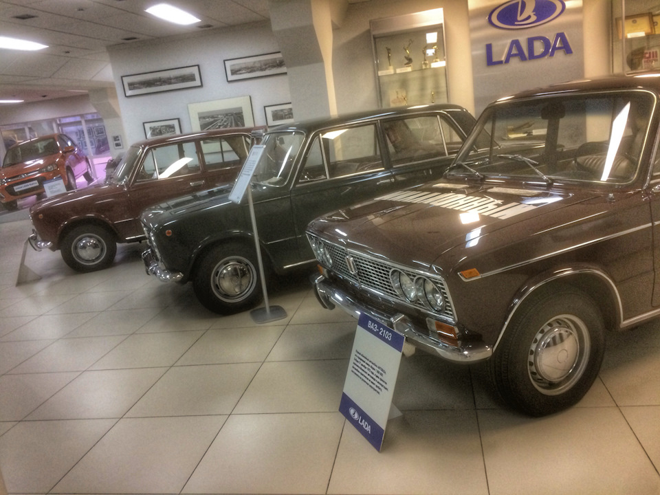 73.Музей АвтоВАЗа в г.Тольятти — Lada 2114, 1,5 л, 2005 года ...