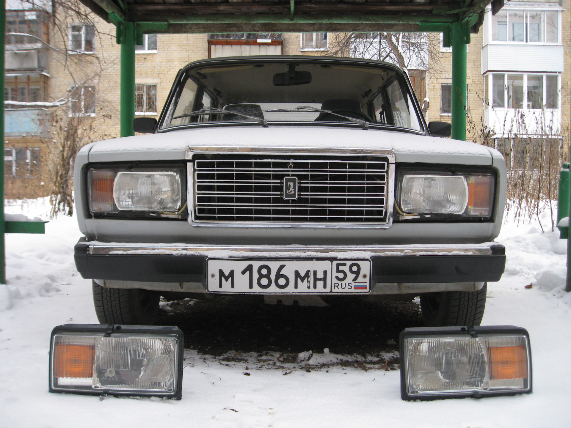 Новая оптика Made in Czechoslovakia — Lada 21070, 1,5 л, 1991 года |  аксессуары | DRIVE2