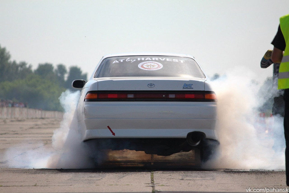 Фото в бортжурнале Toyota Mark II (90)