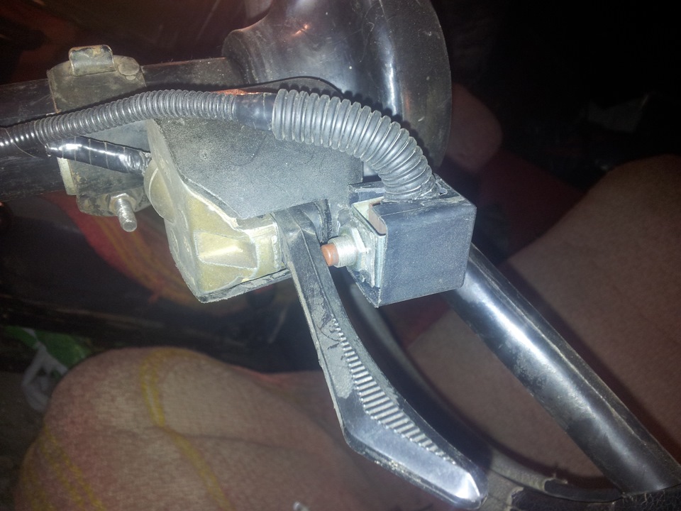 управление стекоотчистителем иомывайкой штатным подрулевым ...