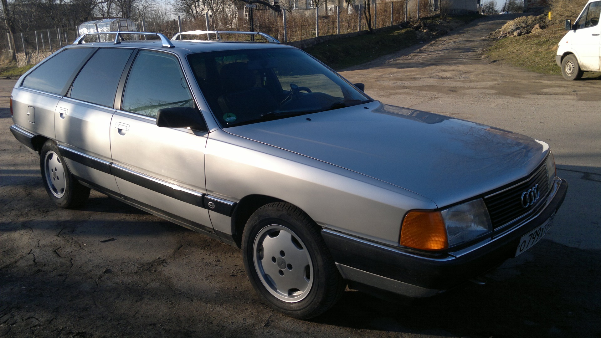 Ауди запчасти куфар. Ауди 100 c3 avant. Ауди 100 с3 Авант. Ауди 100 Авант 1986. Ауди 100 с3 r17.