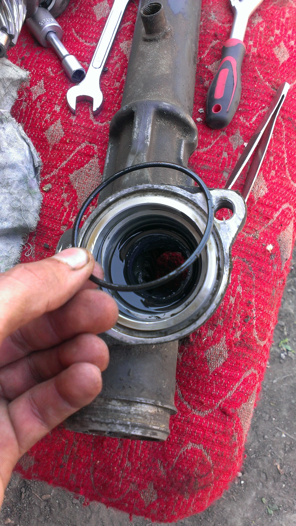 Разборка рулевой рейки. Часть 1 — Toyota Carina ED (3G), 2 л, 1995 года ...