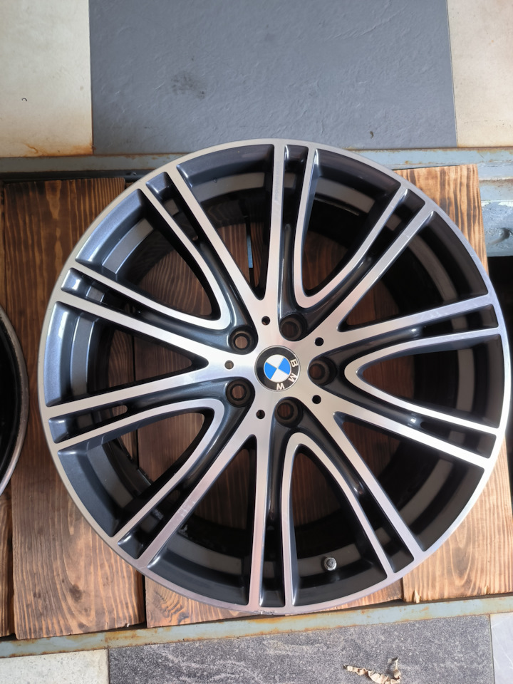 Литые диски Bmw 8Jx20 ET30 5x112 на BMW 5 series (G30), BMW 5 series ...
