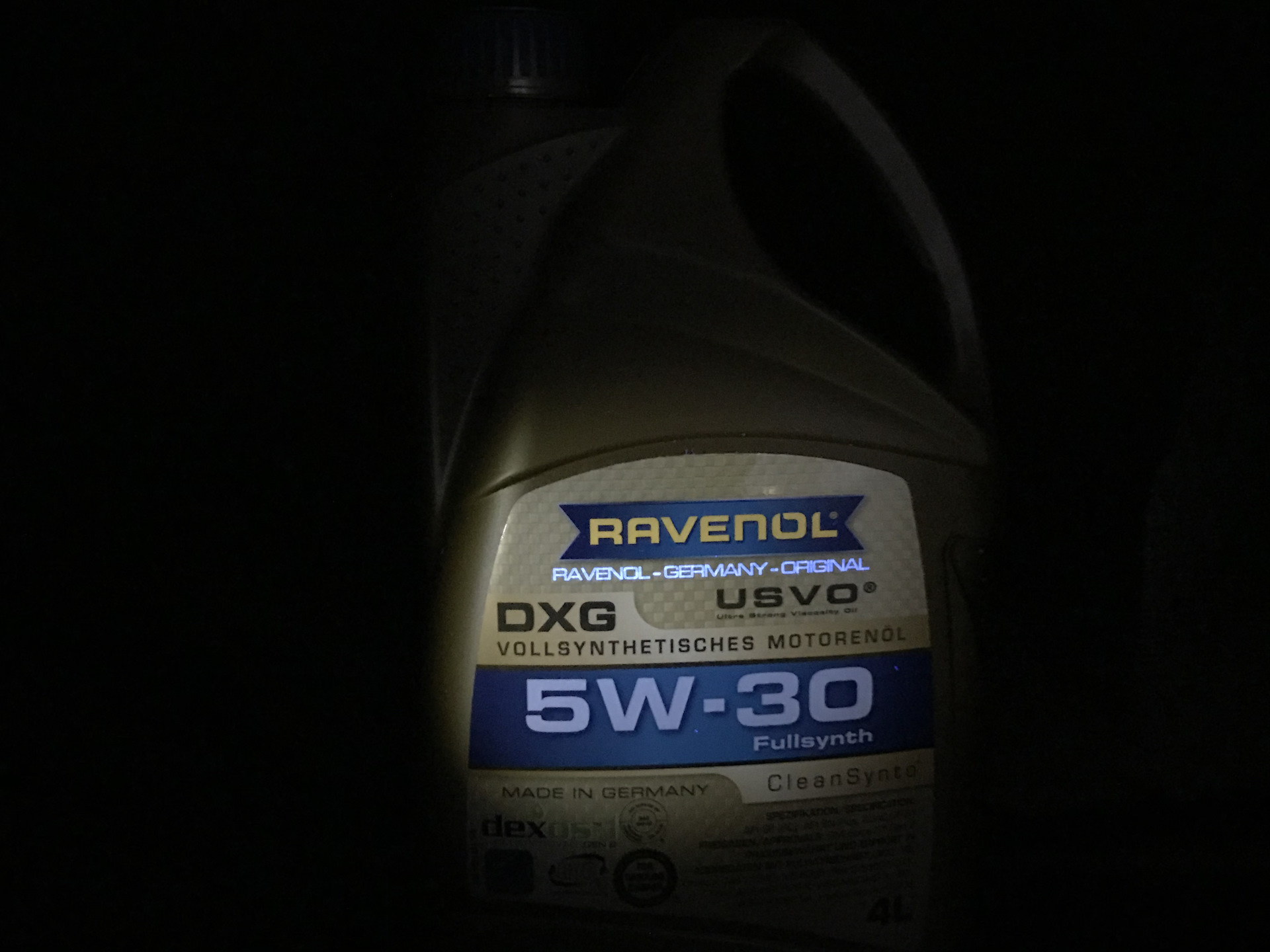 Проверить масло равенол. Проверка масла Равенол на подлинность. Как проверить масло Равенол на подлинность. Проверка оригинальности масла Равенол. Ravenol подбор масла.